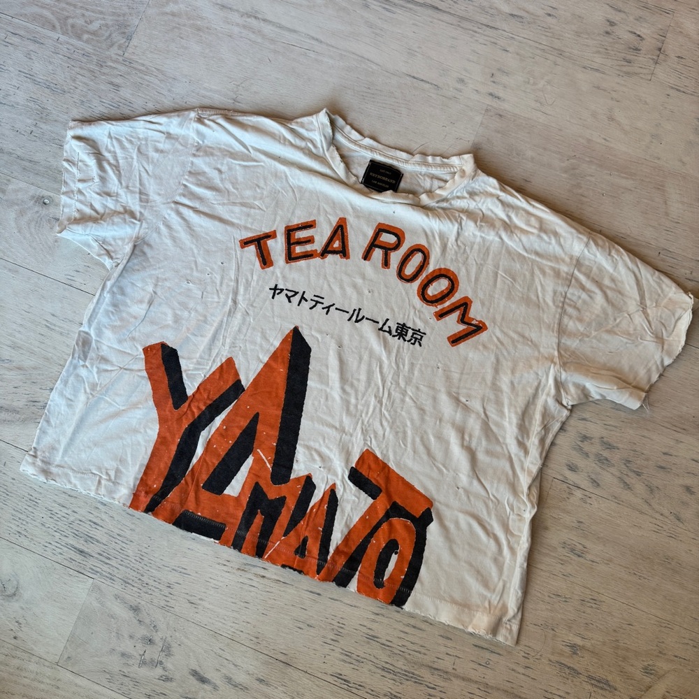 Free people. Retro brand. Team room graphic tea